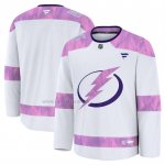 Camiseta Hockey Tampa Bay Lightning 2024 Fights Cancer Blanco